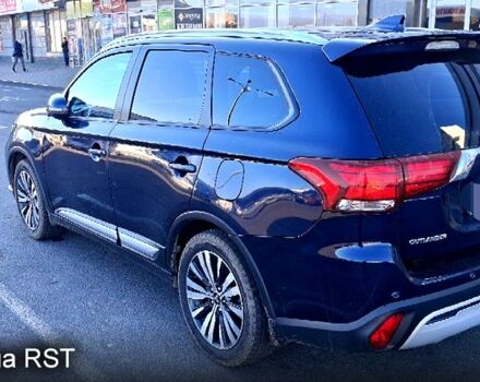 Синій Міцубісі Аутлендер, об'ємом двигуна 2.4 л та пробігом 67 тис. км за 24000 $, фото 4 на Automoto.ua