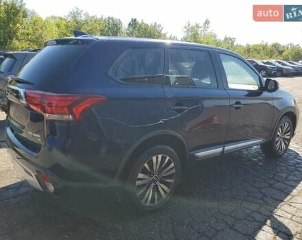 Синий Мицубиси Аутлендер, объемом двигателя 2.36 л и пробегом 187 тыс. км за 2900 $, фото 2 на Automoto.ua