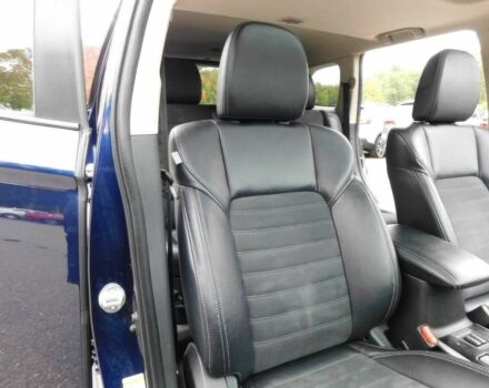 Синий Мицубиси Аутлендер, объемом двигателя 2.4 л и пробегом 37 тыс. км за 9400 $, фото 6 на Automoto.ua