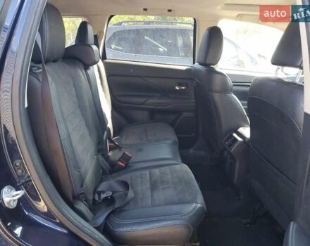 Синий Мицубиси Аутлендер, объемом двигателя 2.36 л и пробегом 187 тыс. км за 2900 $, фото 10 на Automoto.ua