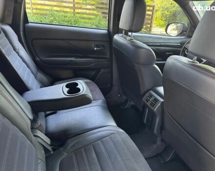 Синий Мицубиси Аутлендер, объемом двигателя 2.4 л и пробегом 75 тыс. км за 15990 $, фото 19 на Automoto.ua