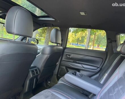 Синий Мицубиси Аутлендер, объемом двигателя 2.4 л и пробегом 75 тыс. км за 15990 $, фото 16 на Automoto.ua