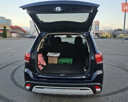 Синий Мицубиси Аутлендер, объемом двигателя 2.4 л и пробегом 106 тыс. км за 16500 $, фото 4 на Automoto.ua