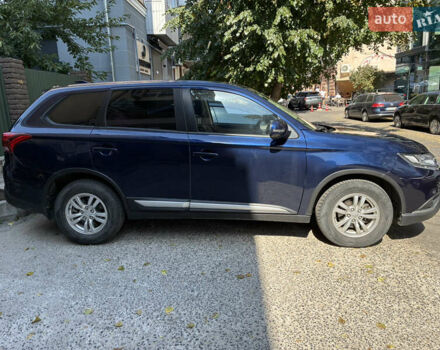 Мицубиси Аутлендер 2020 в Тернополе на Automoto.ua Синий Мицубиси Аутлендер, объемом двигателя 2 л и пробегом 49 тыс. км за 22000 $, фото 1 на Automoto.ua