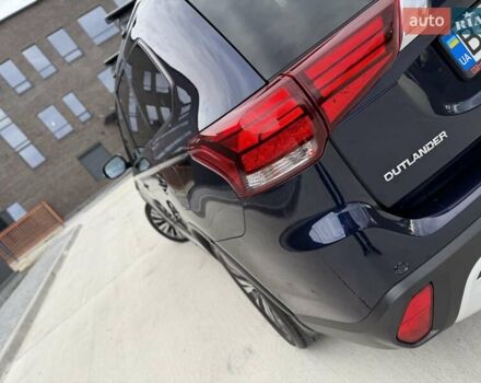 Міцубісі Аутлендер 2021 у Кропивницькому (Кіровограді) на Automoto.ua Синій Міцубісі Аутлендер, об'ємом двигуна 2.4 л та пробігом 85 тис. км за 19950 $, фото 58 на Automoto.ua