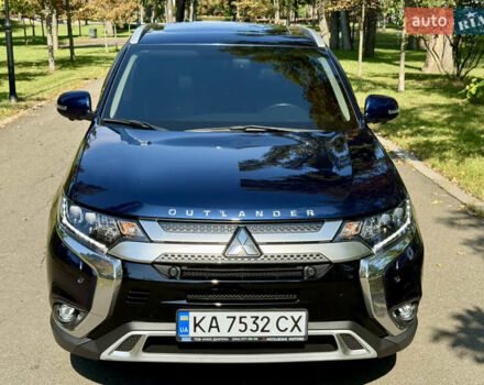Міцубісі Аутлендер 2021 у Києві на Automoto.ua Синій Міцубісі Аутлендер, об'ємом двигуна 2.36 л та пробігом 70 тис. км за 24000 $, фото 24 на Automoto.ua