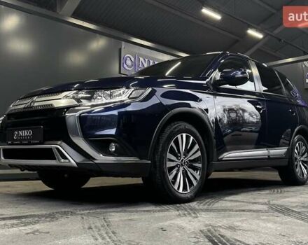 Синий Мицубиси Аутлендер, объемом двигателя 2 л и пробегом 62 тыс. км за 20500 $, фото 8 на Automoto.ua