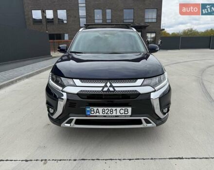 Міцубісі Аутлендер 2021 у Кропивницькому (Кіровограді) на Automoto.ua Синій Міцубісі Аутлендер, об'ємом двигуна 2.4 л та пробігом 85 тис. км за 19950 $, фото 13 на Automoto.ua
