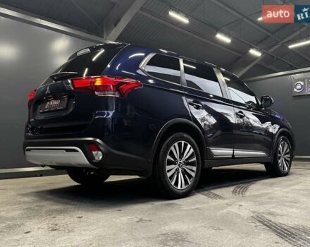 Синий Мицубиси Аутлендер, объемом двигателя 2 л и пробегом 62 тыс. км за 20500 $, фото 19 на Automoto.ua