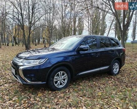 Синий Мицубиси Аутлендер, объемом двигателя 2 л и пробегом 68 тыс. км за 22000 $, фото 3 на Automoto.ua