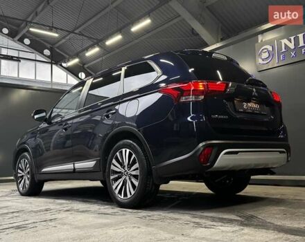 Синий Мицубиси Аутлендер, объемом двигателя 2 л и пробегом 62 тыс. км за 20500 $, фото 13 на Automoto.ua