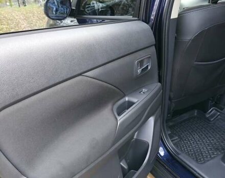 Синий Мицубиси Аутлендер, объемом двигателя 2 л и пробегом 68 тыс. км за 22000 $, фото 24 на Automoto.ua