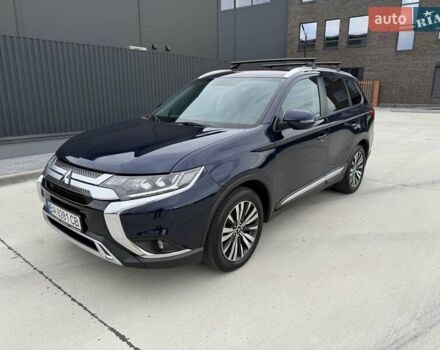 Міцубісі Аутлендер 2021 у Кропивницькому (Кіровограді) на Automoto.ua Синій Міцубісі Аутлендер, об'ємом двигуна 2.4 л та пробігом 85 тис. км за 19950 $, фото 3 на Automoto.ua