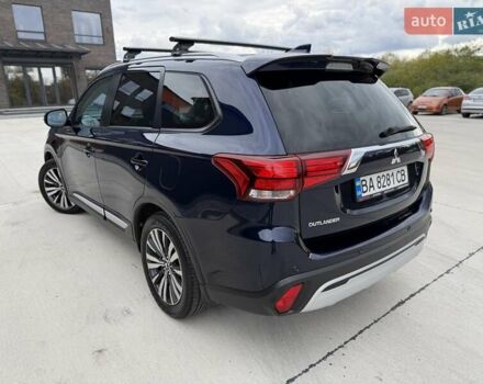 Міцубісі Аутлендер 2021 у Кропивницькому (Кіровограді) на Automoto.ua Синій Міцубісі Аутлендер, об'ємом двигуна 2.4 л та пробігом 85 тис. км за 19950 $, фото 17 на Automoto.ua