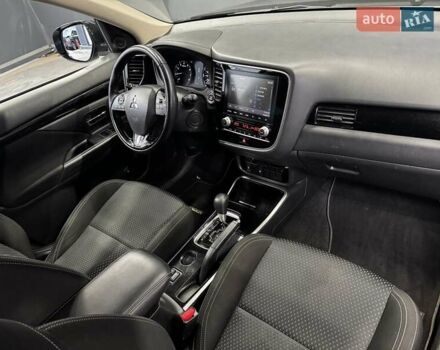 Синий Мицубиси Аутлендер, объемом двигателя 2 л и пробегом 62 тыс. км за 20500 $, фото 31 на Automoto.ua