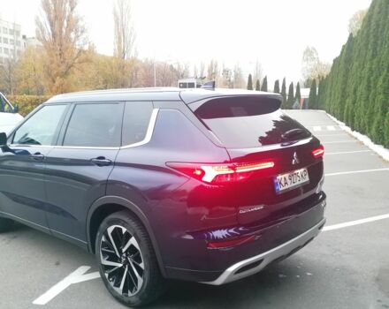 Синий Мицубиси Аутлендер, объемом двигателя 2.5 л и пробегом 17 тыс. км за 33500 $, фото 1 на Automoto.ua