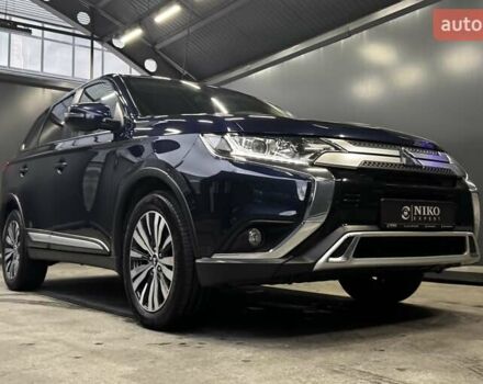 Синий Мицубиси Аутлендер, объемом двигателя 2 л и пробегом 62 тыс. км за 20500 $, фото 24 на Automoto.ua