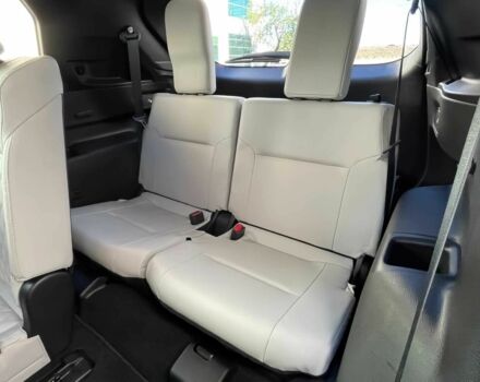 Синій Міцубісі Аутлендер, об'ємом двигуна 2.5 л та пробігом 15 тис. км за 16000 $, фото 15 на Automoto.ua