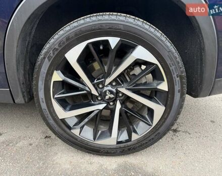 Синий Мицубиси Аутлендер, объемом двигателя 2.5 л и пробегом 80 тыс. км за 24800 $, фото 19 на Automoto.ua