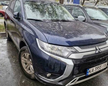 Синий Мицубиси Аутлендер, объемом двигателя 2 л и пробегом 73 тыс. км за 28500 $, фото 3 на Automoto.ua