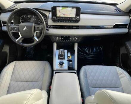 Синій Міцубісі Аутлендер, об'ємом двигуна 2.5 л та пробігом 15 тис. км за 16000 $, фото 11 на Automoto.ua