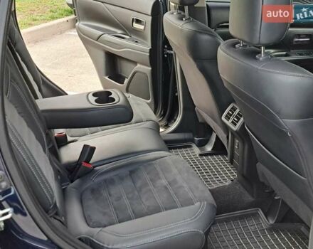 Синій Міцубісі Аутлендер, об'ємом двигуна 2.36 л та пробігом 76 тис. км за 24700 $, фото 18 на Automoto.ua