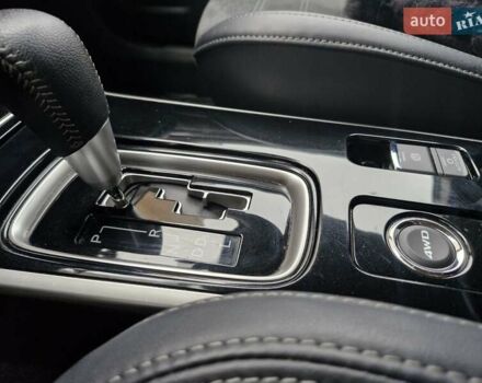 Синий Мицубиси Аутлендер, объемом двигателя 2 л и пробегом 73 тыс. км за 28500 $, фото 13 на Automoto.ua