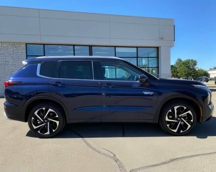 Синий Мицубиси Аутлендер, объемом двигателя 2.4 л и пробегом 12 тыс. км за 15900 $, фото 7 на Automoto.ua