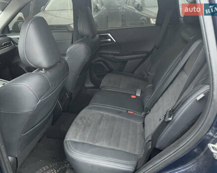 Синий Мицубиси Аутлендер, объемом двигателя 2.5 л и пробегом 84 тыс. км за 25500 $, фото 11 на Automoto.ua