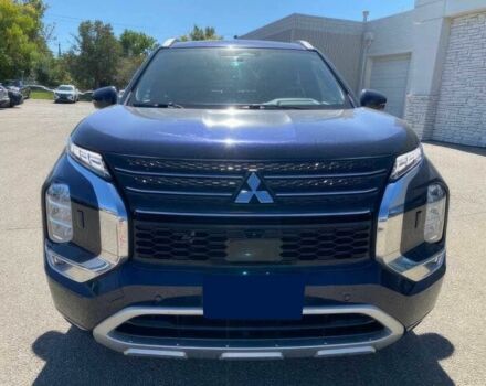 Синий Мицубиси Аутлендер, объемом двигателя 0 л и пробегом 13 тыс. км за 14500 $, фото 1 на Automoto.ua