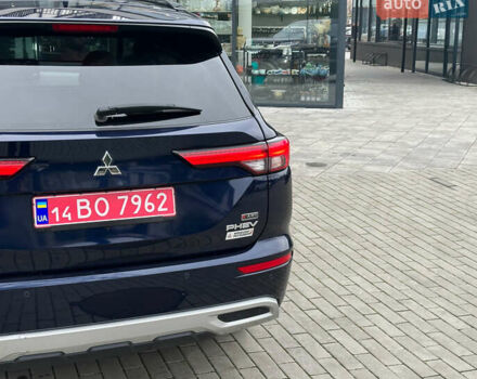 Синий Мицубиси Аутлендер, объемом двигателя 2.5 л и пробегом 15 тыс. км за 35000 $, фото 57 на Automoto.ua