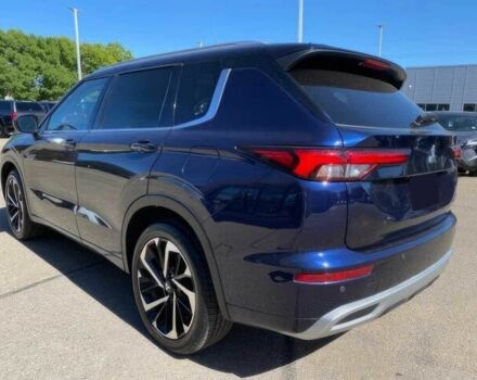 Синий Мицубиси Аутлендер, объемом двигателя 0 л и пробегом 13 тыс. км за 14500 $, фото 7 на Automoto.ua