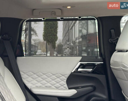 Синий Мицубиси Аутлендер, объемом двигателя 2.5 л и пробегом 15 тыс. км за 35000 $, фото 31 на Automoto.ua