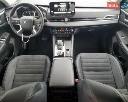 Синий Мицубиси Аутлендер, объемом двигателя 2.49 л и пробегом 10 тыс. км за 9400 $, фото 7 на Automoto.ua