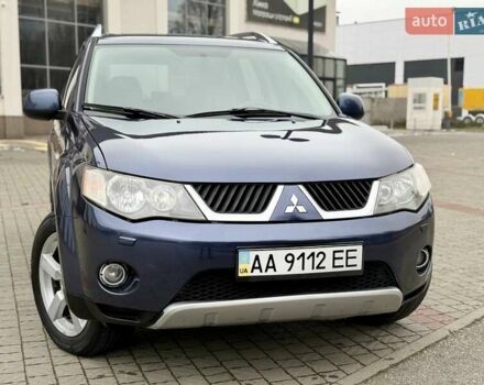 Синій Міцубісі Аутлендер, об'ємом двигуна 3 л та пробігом 197 тис. км за 9200 $, фото 1 на Automoto.ua