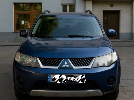 Міцубісі Аутлендер 2007 у Одесі на Automoto.ua Синій Міцубісі Аутлендер, об'ємом двигуна 2 л та пробігом 206 тис. км за 8200 $, фото 1 на Automoto.ua