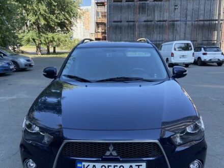 Міцубісі Аутлендер 2010 у Києві на Automoto.ua Синій Міцубісі Аутлендер, об'ємом двигуна 2.4 л та пробігом 170 тис. км за 11000 $, фото 1 на Automoto.ua