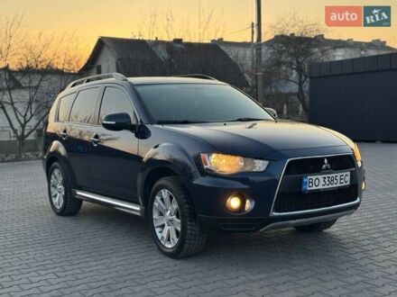 Мицубиси Аутлендер 2011 в Зборов на Automoto.ua Синий Мицубиси Аутлендер, объемом двигателя 2.36 л и пробегом 378 тыс. км за 9000 $, фото 1 на Automoto.ua