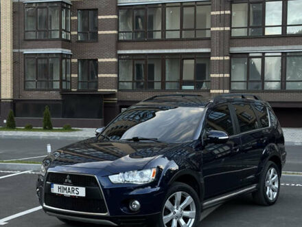 Мицубиси Аутлендер 2012 в Чернигове на Automoto.ua Синий Мицубиси Аутлендер, объемом двигателя 2.3 л и пробегом 232 тыс. км за 12500 $, фото 1 на Automoto.ua