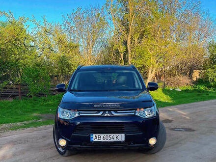 Мицубиси Аутлендер 2013 в Гайсине на Automoto.ua Синий Мицубиси Аутлендер, объемом двигателя 2.27 л и пробегом 123 тыс. км за 16200 $, фото 1 на Automoto.ua