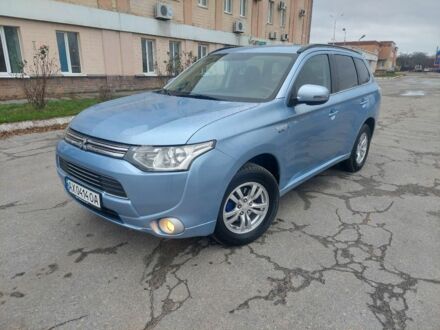 Міцубісі Аутлендер 2014 у Харкові на Automoto.ua Синій Міцубісі Аутлендер, об'ємом двигуна 2 л та пробігом 225 тис. км за 16000 $, фото 1 на Automoto.ua