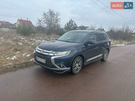 Мицубиси Аутлендер 2015 в Житомире на Automoto.ua Синий Мицубиси Аутлендер, объемом двигателя 2.4 л и пробегом 147 тыс. км за 13000 $, фото 1 на Automoto.ua
