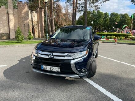 Мицубиси Аутлендер 2016 в Киеве на Automoto.ua Синий Мицубиси Аутлендер, объемом двигателя 2.4 л и пробегом 130 тыс. км за 14499 $, фото 1 на Automoto.ua