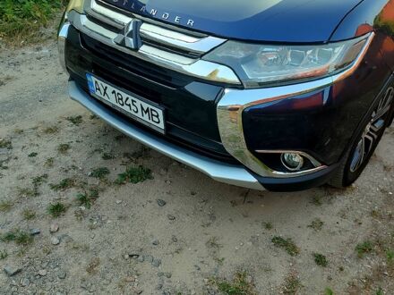 Мицубиси Аутлендер 2017 в Харькове на Automoto.ua Синий Мицубиси Аутлендер, объемом двигателя 2.4 л и пробегом 126 тыс. км за 17500 $, фото 1 на Automoto.ua