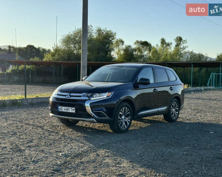 Міцубісі Аутлендер 2017 у Дніпро (Дніпропетровську) на Automoto.ua Синій Міцубісі Аутлендер, об'ємом двигуна 2.36 л та пробігом 105 тис. км за 14450 $, фото 1 на Automoto.ua