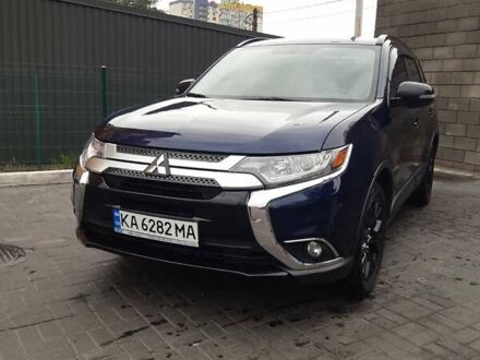 Мицубиси Аутлендер 2018 в Киеве на Automoto.ua Синий Мицубиси Аутлендер, объемом двигателя 2.36 л и пробегом 122 тыс. км за 18300 $, фото 1 на Automoto.ua