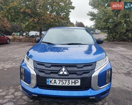 Синій Міцубісі Аутлендер, об'ємом двигуна 2 л та пробігом 28 тис. км за 21000 $, фото 1 на Automoto.ua