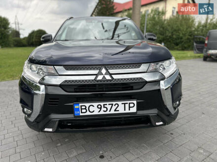 Міцубісі Аутлендер 2020 у Львові на Automoto.ua Синій Міцубісі Аутлендер, об'ємом двигуна 2.36 л та пробігом 117 тис. км за 18700 $, фото 1 на Automoto.ua