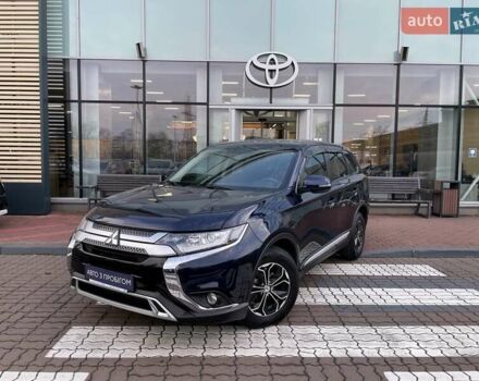 Синий Мицубиси Аутлендер, объемом двигателя 2 л и пробегом 23 тыс. км за 20439 $, фото 1 на Automoto.ua