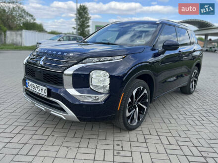 Мицубиси Аутлендер 2022 в Житомире на Automoto.ua Синий Мицубиси Аутлендер, объемом двигателя 2.49 л и пробегом 28 тыс. км за 26998 $, фото 1 на Automoto.ua